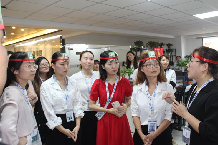 生日會(huì)游戲之害你在心口難開
